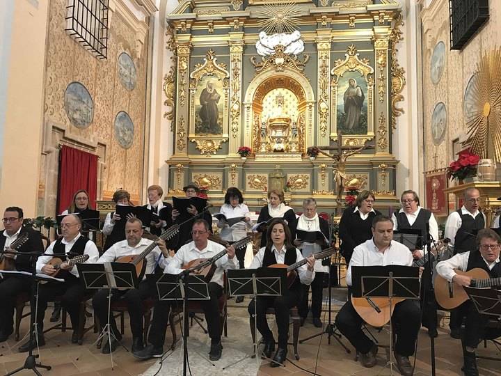 Almonacid ya vive intensamente la navidad