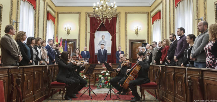 La Constitución se escribió con un lenguaje moderado, de concordia y conciliación. Sigamos escribiendo con él la historia de España