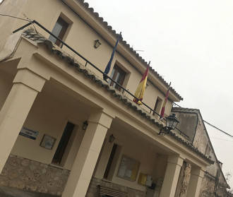 El Ayuntamiento de Pareja renueva y amplía el alumbrado de Cereceda