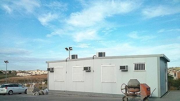 Barracones e incremento del abandono escolar, modelo educativo del socialista García-Page