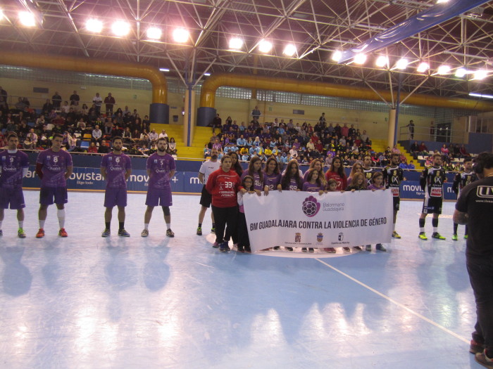 Tarde redonda en el David Santamaría 35-26