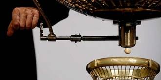 El Gordo de Navidad solo ha caído una vez en Guadalajara capital y fue en 1970. Cada guadalajareño juega una media de 50,59 euros