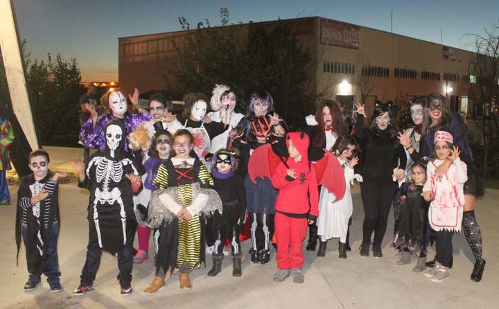 El público se volcó con las propuestas de Halloween del Ayuntamiento de Cabanillas