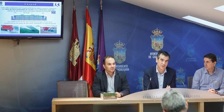 “La propuesta del PSOE conlleva la eliminación de uno de los tres campos de fútbol” 