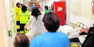 Caos en la Sanidad de Page/Podemos en Castilla La Mancha: Citas para 2018, urgencias colapsadas y hacinamiento en los pasillos