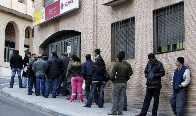 Reprochan a Page que haya situado a Castilla-La Mancha en el furgón de cola del desarrollo económico en España