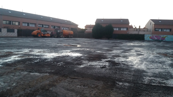 Cs Alovera pide al Ayuntamiento que acondicionen el firme de los parkings del municipio