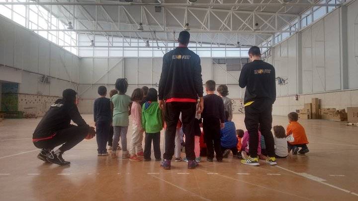 El Isover Basket Azuqueca se examina de nuevo en casa frente el Estudiantes