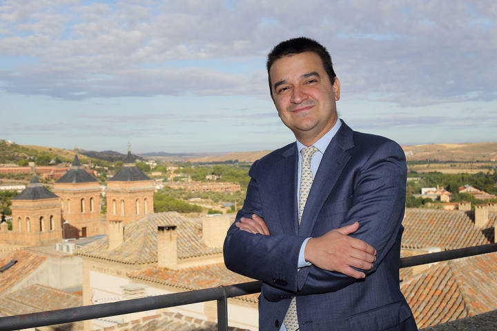 Artículo del consejero de Agricultura : Nueva etapa para el enfoque LEADER