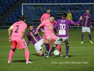 Reparto de puntos en el Pedro Escartín