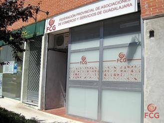 La Junta propone un calendario de apertura de 12 domingos y festivos para 2017