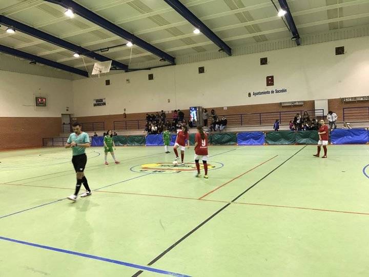 Infantil y cadete femenino llevan la alegría a FS Pozo de Guadalajara