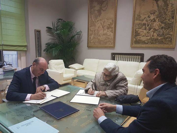 La Diputación colabora con la Federación Provincial de Amas de Casa, Consumidores y Usuarios Juana Quilez