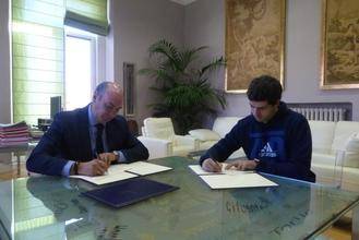 La Diputación colabora con las actividades del Club Triatlón en la provincia