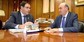 Encuentro Guadalajara-Cuenca para pedir a la Junta que agilice el arreglo de caminos rurales