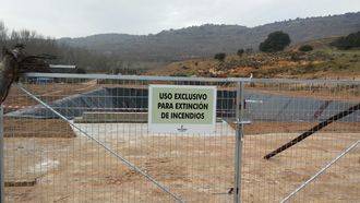 Brihuega cuenta ya con una balsa de agua para ayudar a combatir los incendios en la comarca