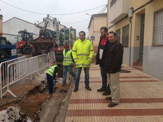 Avanzan a buen ritmo las obras de renovación de la red de abastecimiento de agua de Usanos