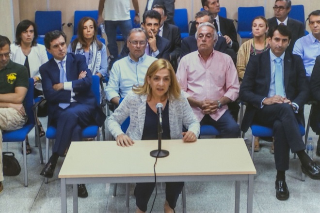 La Audiencia absuelve a la Infanta Cristina y condena a 6 años y 3 meses de cárcel a Urdangarín