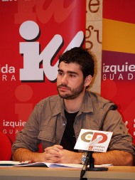 El concejal de Ahora Guadalajara explica por qué gana 50.000 euros al año