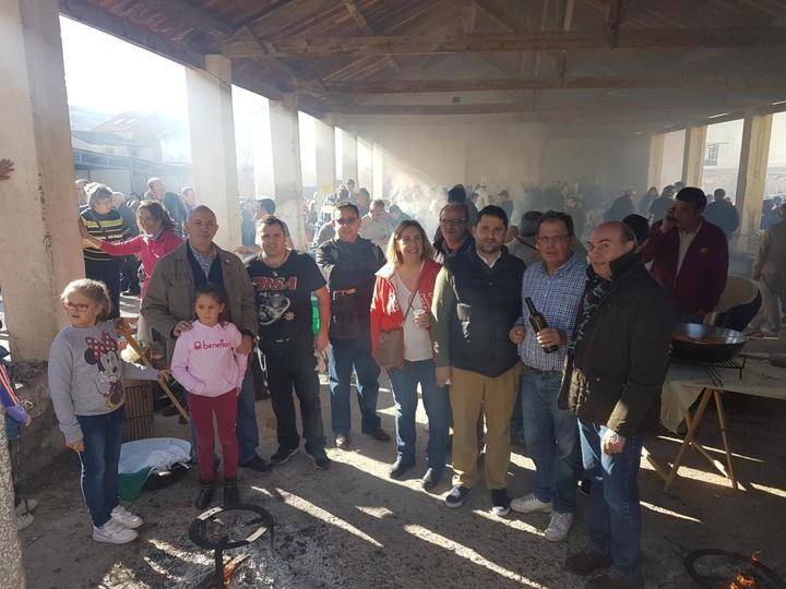 Latre: La Fiesta de las Migas de Jadraque promociona nuestra gastronomía y cultura popular