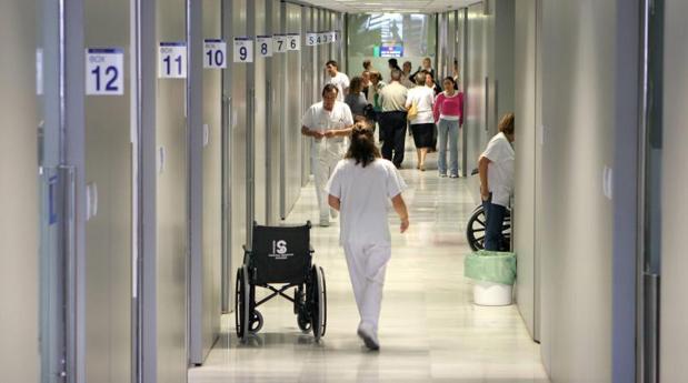Acusan a Page de que las listas de espera crezcan a una media de 1.000 pacientes al mes en la sanidad de Castilla La Mancha