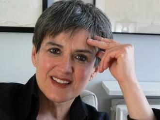 La herencia, de Luisa Etxenike, XXXII Premio de Teatro Ciudad de Guadalajara Antonio Buero Vallejo 2016