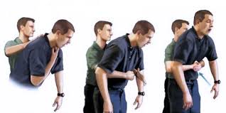 Muere a los 96 Henry Heimlich, el médico que inventó la maniobra para salvar la vida ante atragantamientos