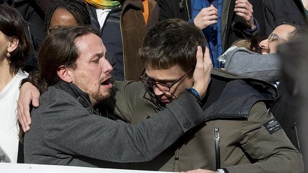 Los pablistas se ceban con Errejón lanzando la campaña #IñigoAsíNo y le acusan de dividir Podemos