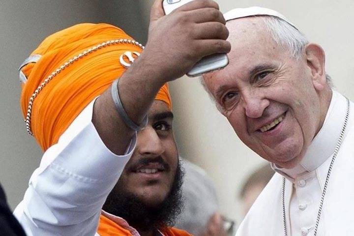 Rompiendo moldes: El papa Francisco reconoce que en el Vaticano 