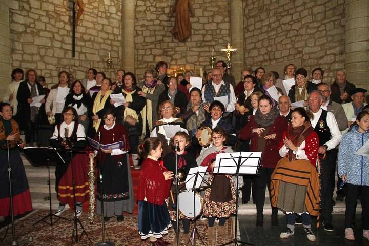 La Alcarria le canta a la Navidad en el IX Certamen de Villancicos de Pareja