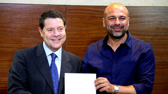 Califican de 'despropósito' el calendario de domingo y festivos de apertura de los comercios propuesto por PSOE/Podemos