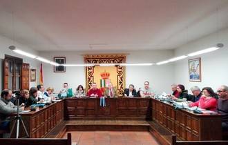 El Casar rebaja la presión fiscal, aumenta el gasto social y apoya la creación de empleo y la inversión