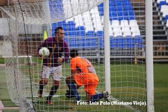 El Dépor se lleva el derbi con el Azuqueca tras un final de infarto
