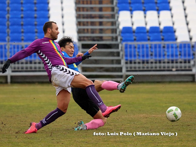 La entrega y buen juego del Dépor no son suficientes para puntuar ante el Manchego