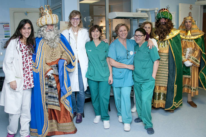 Los Reyes Magos visitaron el Hospital Universitario de Guadalajara