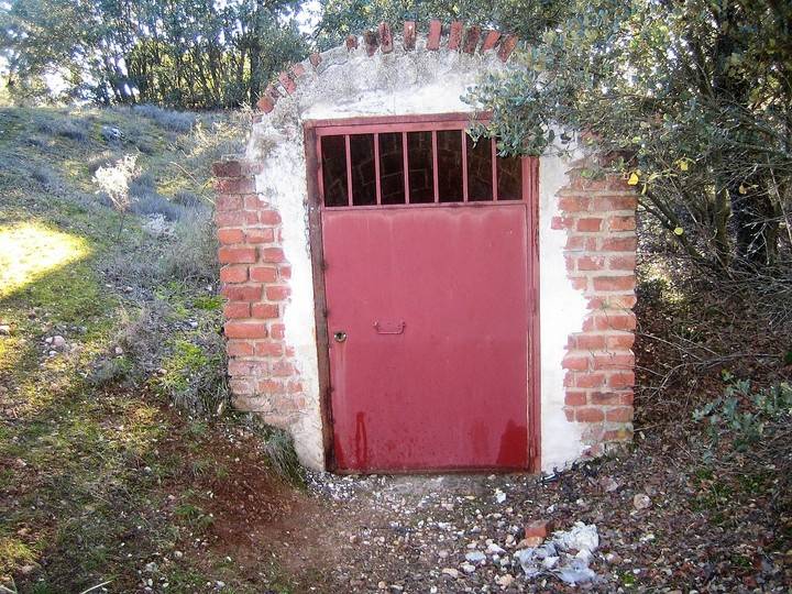 La declaración de BIC para el búnker de Alcohete preservará este recinto y acabará con los expolios