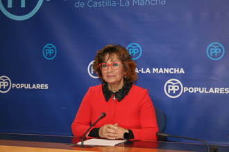 Riolobos acusa a Page de “estar jugando con la salud de los ciudadanos debido a sus recortes en la Sanidad”