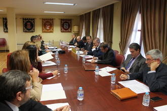 Toda la región se prepara para los posibles problemas en las carreteras durante el invierno