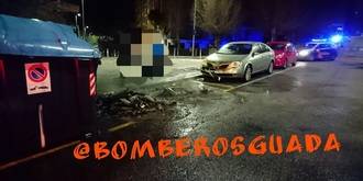 Continúan quemando contenedores por las calles de Guadalajara