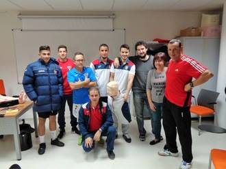 El Hogar Alcarreño-Acai Motor y el Rayo Arriacense reciben cursos de desfibrilación y RCP