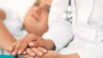 Profesionales sanitarios aprenden en Guadalajara a comunicar situaciones críticas y a convencer para donar