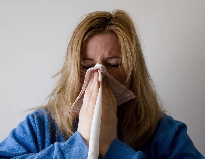 Cómo curar los síntomas de la gripe y el resfriado