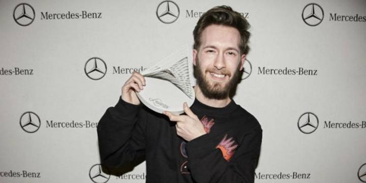 Juan Carlos Pajares no tiene techo: Gana el Mercedes Benz Fashion Talent