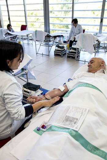 Casi 100 nuevos donantes y más de 140 donacione durante el Maratón de donación de sangre en Guadalajara