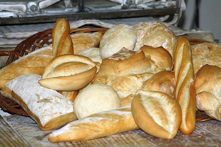 Panaderos artesanos de Guadalajara se unen a una iniciativa nacional para recuperar el pan tradicional