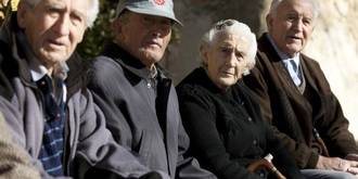 La pensión media en Castilla La Mancha en noviembre fue de 839,50 euros, por debajo de los 909,10 de la media nacional