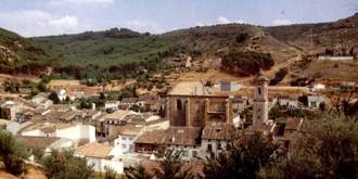 Protesta masiva en Tendilla “por los recortes que quiere aplicar Page en su Centro Médico”