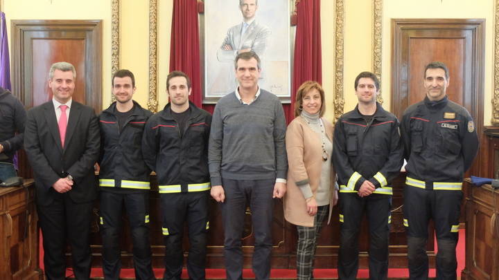 Toman posesión los tres nuevos suboficiales del Servicio de Extinción de Incendios de Guadalajara