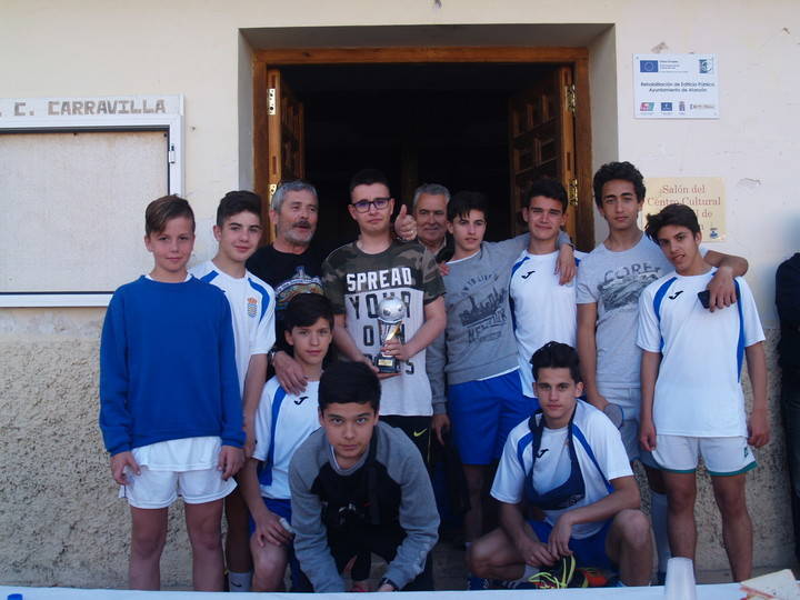 Armuña y Valdegrudas se llevan un campeonato en el que participaron más de 70 niños