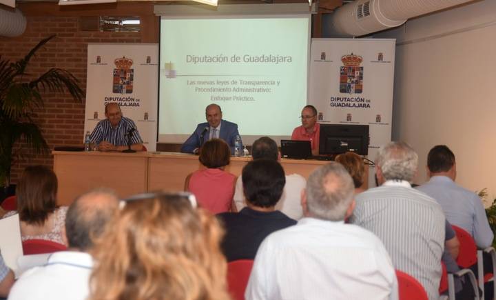 La Diputación organiza tres nuevas Jornadas de formación para alcaldes y concejales